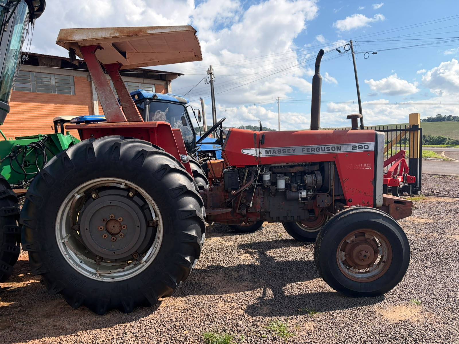 MASSEY FERGUSON MF 290 - foto 3